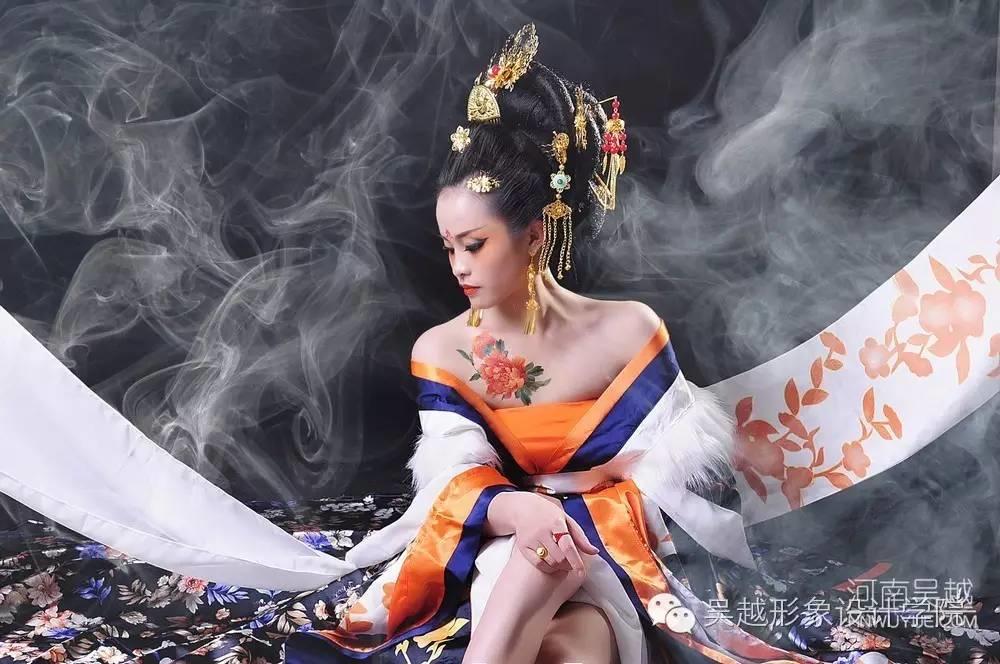 吴越造型——大气与柔媚俱佳的武媚娘范儿~